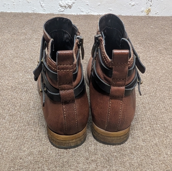 FRANCO SARTO (6.5M) Brown Ankle Biker Boots Flats with Black Straps Buckles - Picture 4 of 8